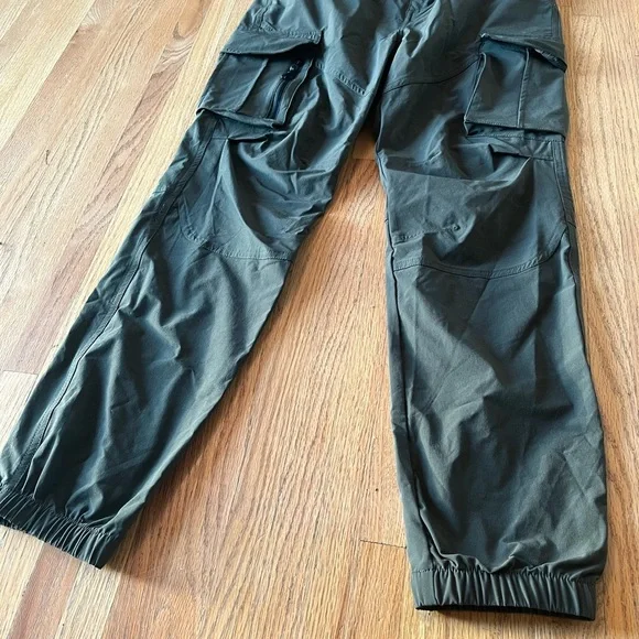 Olive Green Cargo Pants - Picture 6 of 7